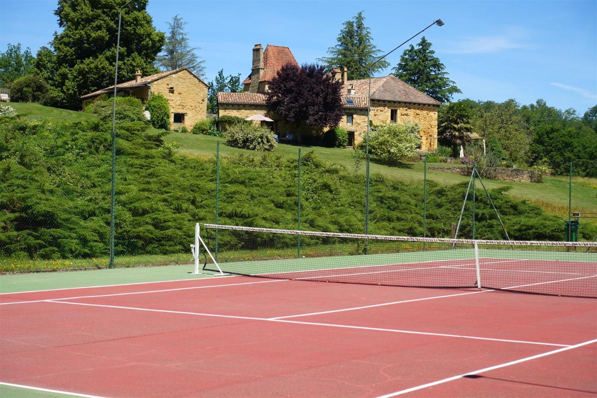 Domaine De Cournet Haut, A 17Th Century Property Set On A Calm, Idyllic Domain With Pool, Tennis, Bikes And More Les Vauries Exteriör bild