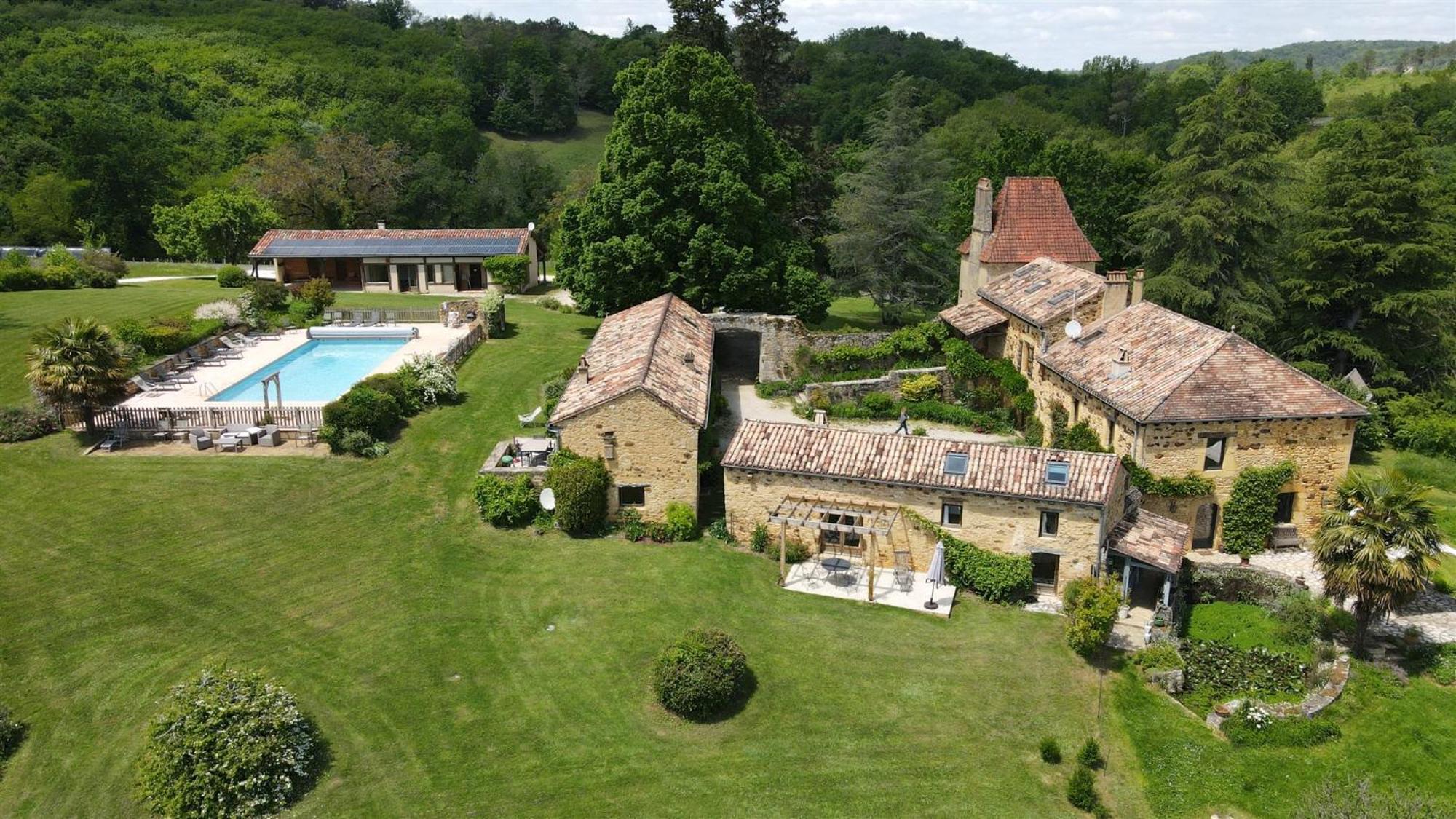 Domaine De Cournet Haut, A 17Th Century Property Set On A Calm, Idyllic Domain With Pool, Tennis, Bikes And More Les Vauries Exteriör bild