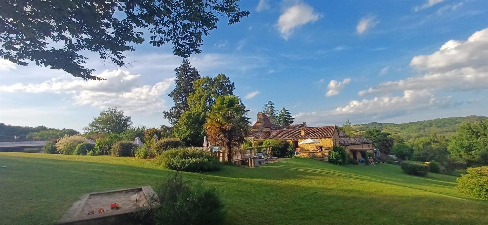 Domaine De Cournet Haut, A 17Th Century Property Set On A Calm, Idyllic Domain With Pool, Tennis, Bikes And More Les Vauries Exteriör bild